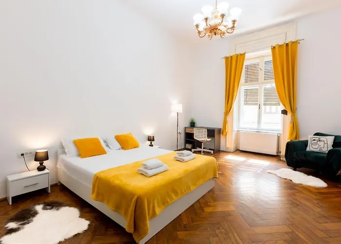 Central,Relaxing&Cozy Apartment
